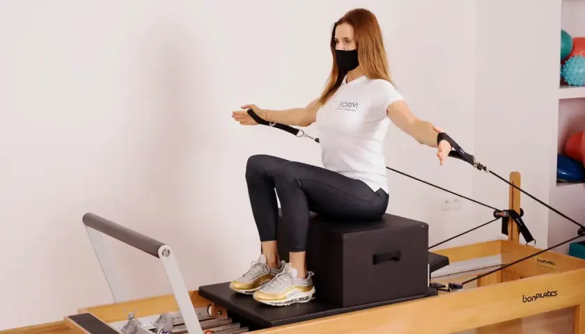 Rehabilitacja kręgosłupa szyjnego: Ile trwa i co przyspiesza powrót?