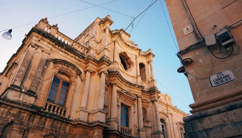 Czy w Palermo jest bezpiecznie? Poznaj prawdę o stolicy Sycylii