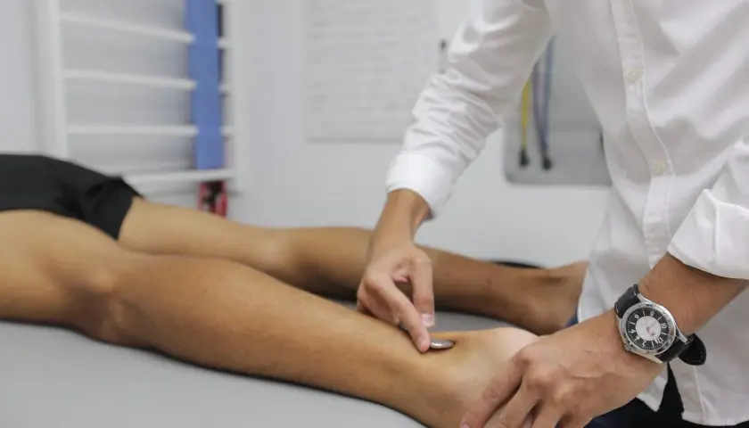 Jak się zwracać do fizjoterapeuty, aby uniknąć niezręczności?