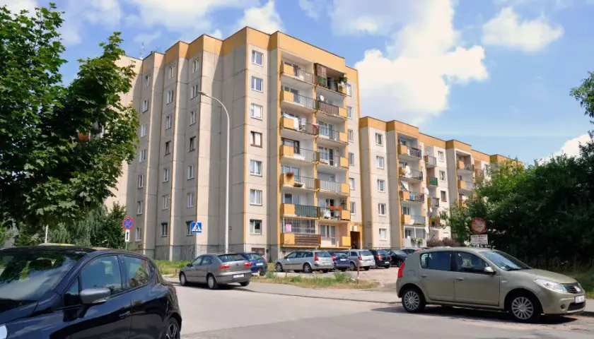 Ile trwa kadencja rady nadzorczej spółdzielni mieszkaniowej? Zasady i ograniczenia