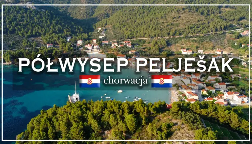 Widok na Półwysep Pelješac w Chorwacji, z malowniczą zatoką, łodziami i zielonymi wzgórzami.