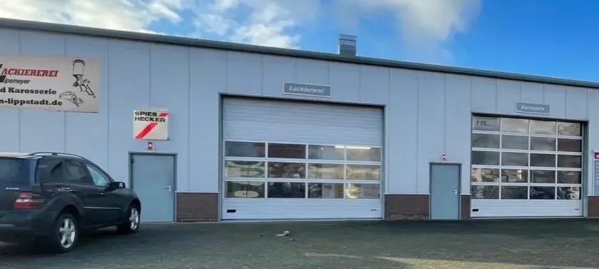 Autolackiererei Lipsmeyer: Hochwertige Lack- und Karosseriedienste in Lippstadt