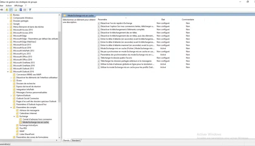 Éditeur de gestion des stratégies de groupe : Paramètres de compte > Exchange > Mode Exchange mis en cache. Les options de synchronisation sont actives ou non configurées.
