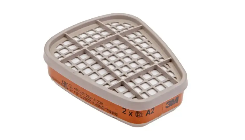 Filtr 3M 6055 A2 chroniący przed oparami organicznymi i gazami.