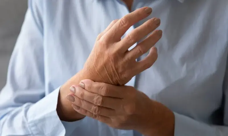 Bóle stawów jakie badania krwi pomogą w diagnozie i leczeniu?