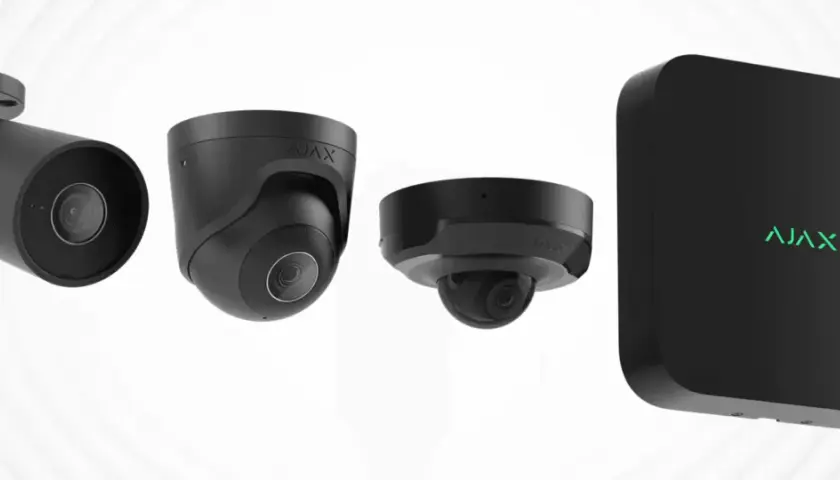 Système de sécurité Ajax : caméras de surveillance et hub pour une alarme sans internet fiable et discrète.