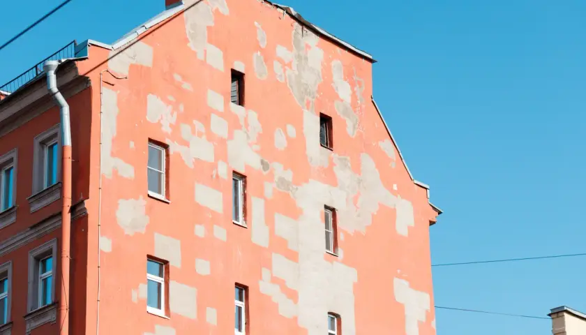 Ile za m2 ocieplenia elewacji? Poznaj ukryte koszty i fakty