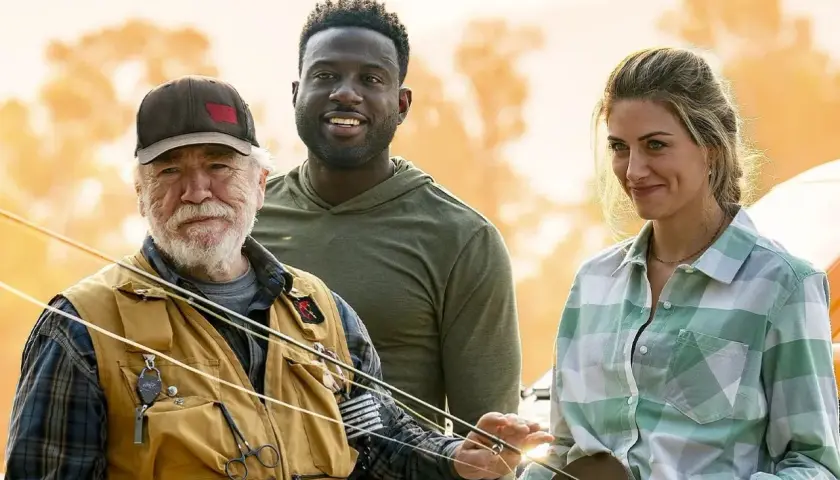 Brian Cox w kamizelce wędkarskiej z dwójką towarzyszy, gotowi na przygodę. Zapowiada nowe brian cox filmy seriale i programy.