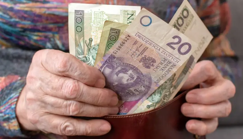 6000 brutto emerytury ile to netto? Sprawdź ile zostanie na rękę
