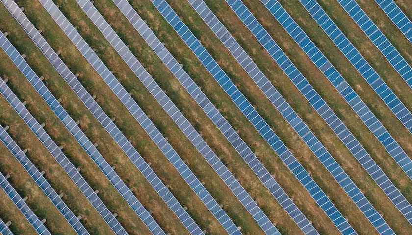  LICZNIKI DWUKIERUNKOWE POLECANE FOTOWOLTAICZNE MODELE LICZNIKI DODOMÓW Z INSTALACJĄ PV