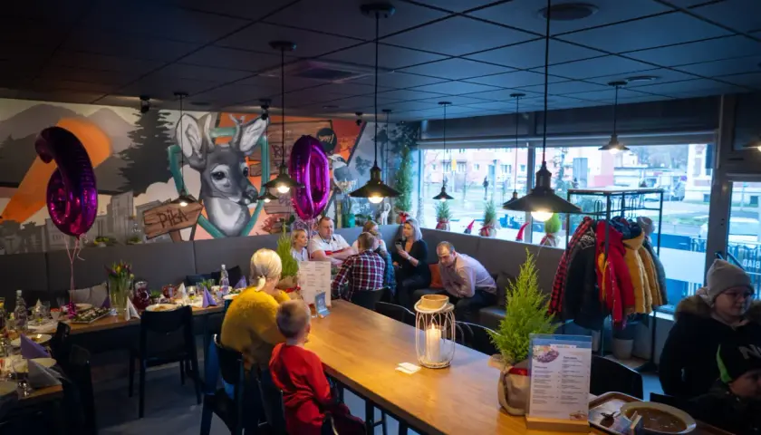 Gdzie zjeść w Pile? Odkryj najlepsze restauracje i smaki!