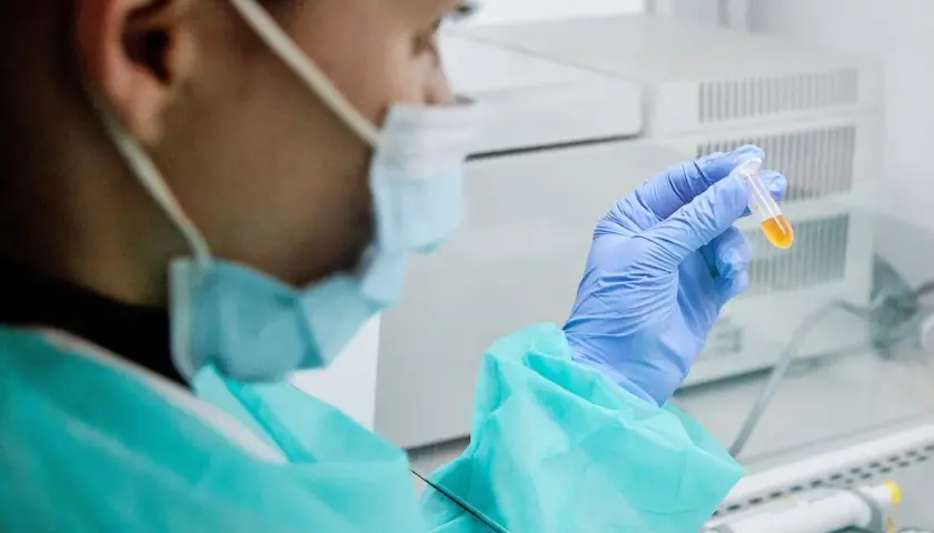 Kiedy policja pobiera DNA? Poznaj oficjalne procedury i swoje prawa