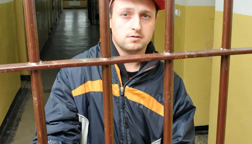 Gdzie zgłosić chorego psychicznie sąsiada, aby zapewnić bezpieczeństwo?