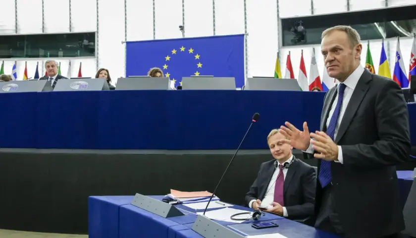 Ile zarabia Donald Tusk w Unii Europejskiej? Zaskakujące szczegóły jego pensji
