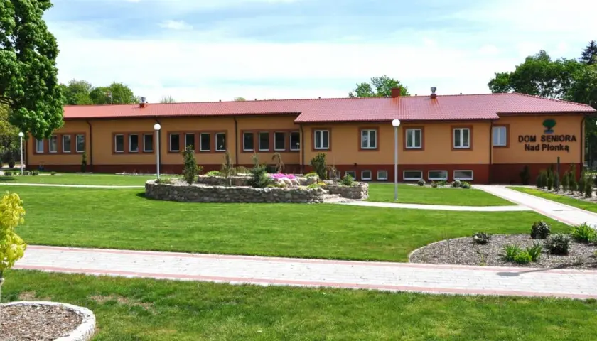 Dom Seniora Nad Płonką: Opinie, koszty, pełna oferta. Sprawdź!