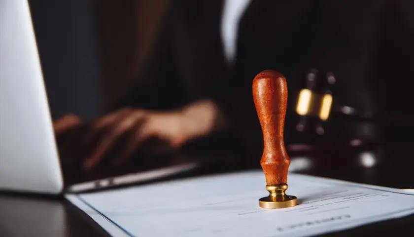 Ile kosztuje otwarcie testamentu? Sprawdź ukryte opłaty i koszty