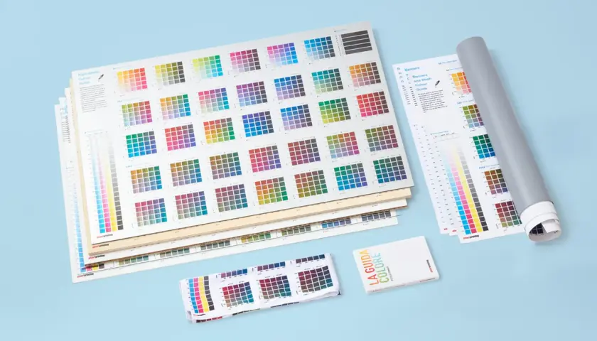 Tavole con campioni di colori primari e secondari, per scegliere la tonalità perfetta per ogni progetto.
