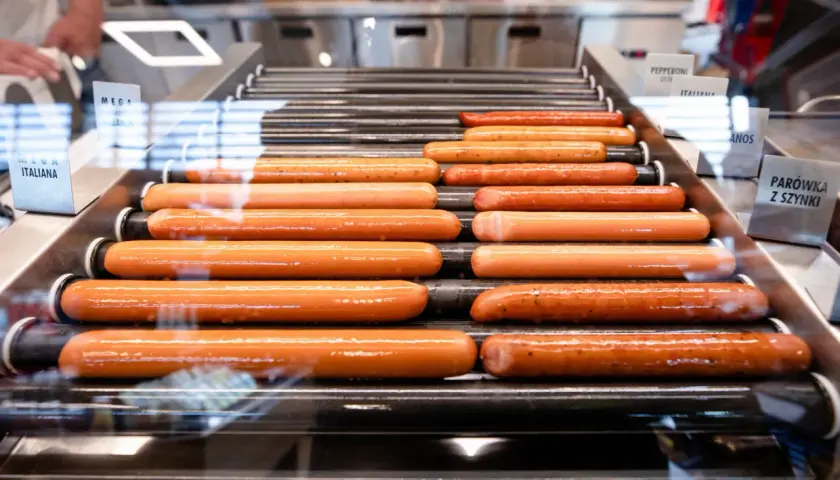 Mega Hot Dog Orlen kcal: Czy wiesz, ile naprawdę jesz?