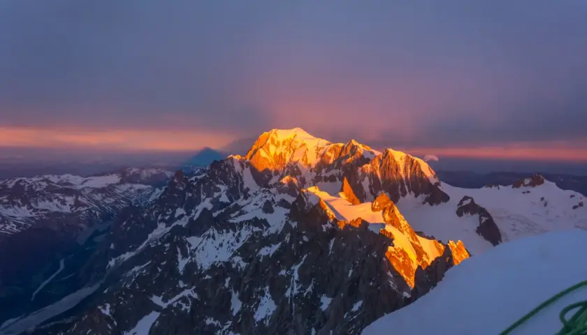 Jakie buty na Mont Blanc? Wybierz bezpiecznie i uniknij błędów!