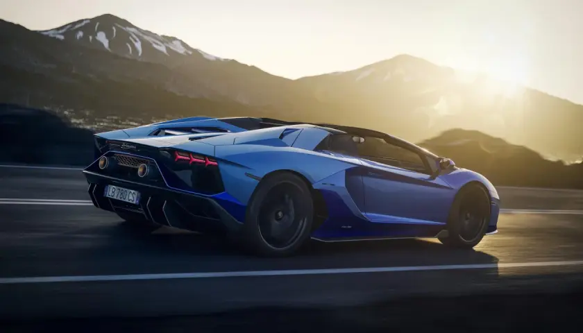 Aventador: Ile kosztuje ostatnie V12? Ceny i ukryte koszty posiadania