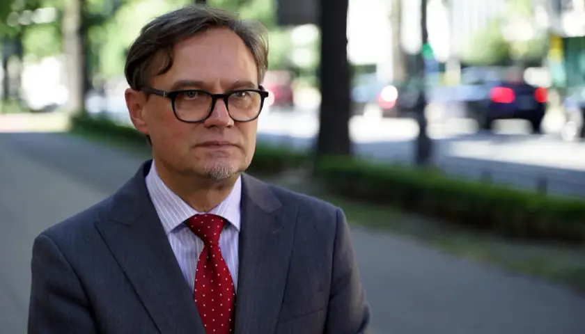 Czy polityka ma wpływ na polską gospodarkę? Najnowsze wydarzenia analizowane.