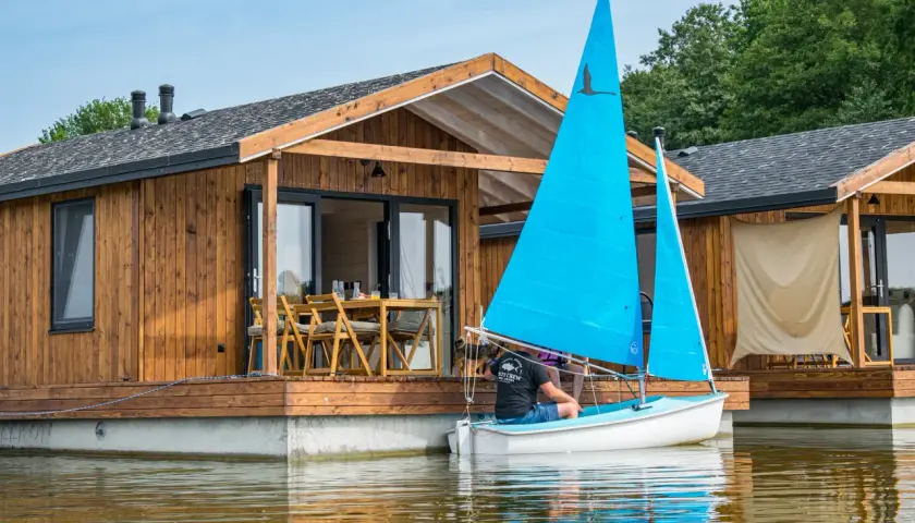 Mazury: Dom z linią brzegową jak bezpiecznie spełnić marzenie?