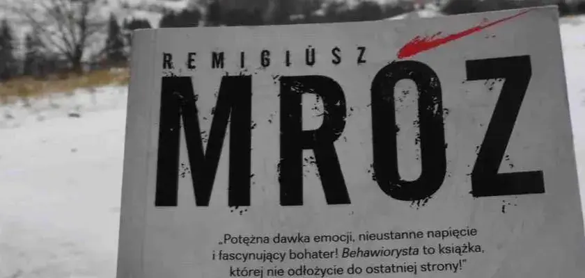 Behawiorysta Mróz - Remigiusz Mróz Behawiorysta Online