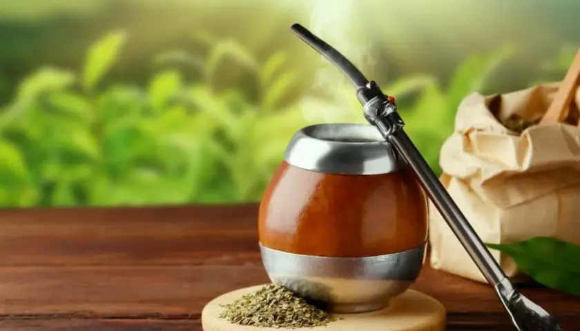 Parzy się yerba mate. Może to alternatywa, skoro nie smakuje mi kawa.
