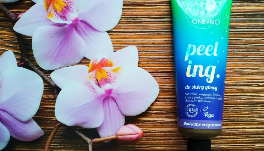 Peeling enzymatyczny OnlyBio: na mokre czy suche włosy lepiej?