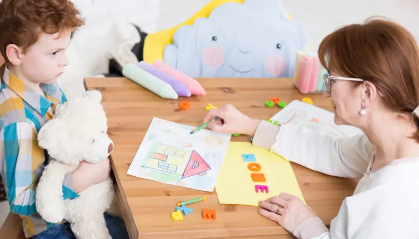 Opis dziecka z zaburzeniami integracji sensorycznej i jak je wspierać