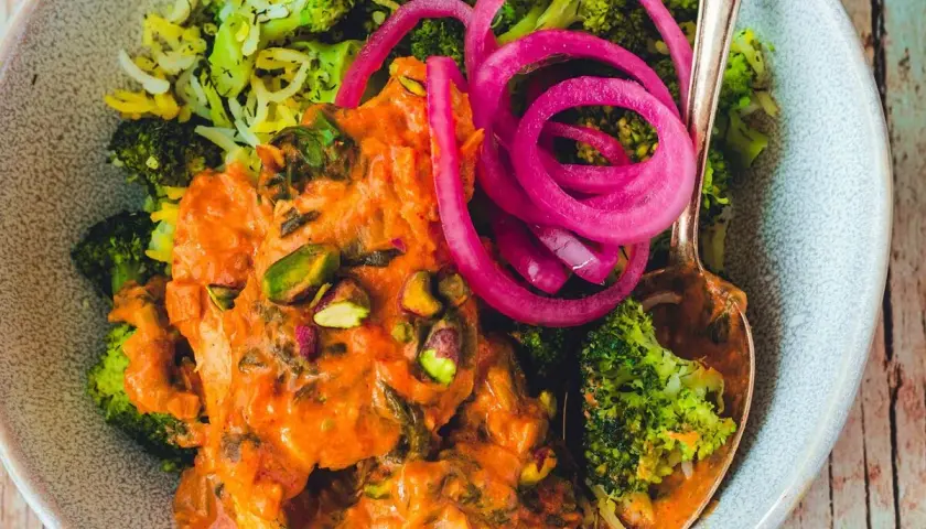Co podać do curry? Odkryj sekrety idealnych dodatków!