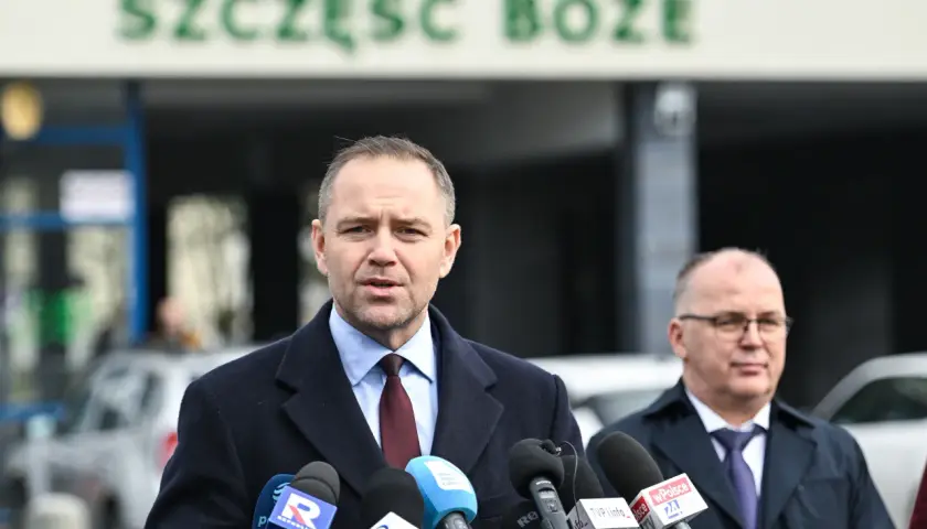 Przedstawiciele Konfederacji przed Karolem Nawrockim, ujawniają prawdę o kulisach spotkania.