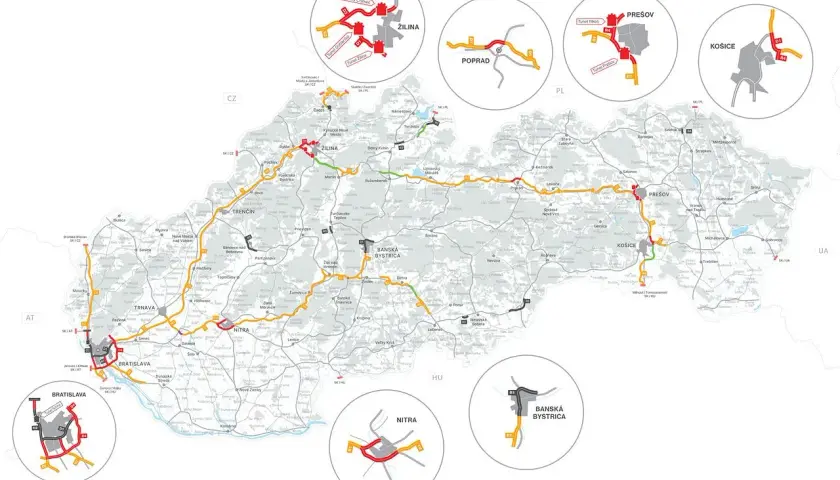 Mapa Słowacji z zaznaczonymi autostradami i informacjami o opłatach. Widoczne główne miasta i drogi.