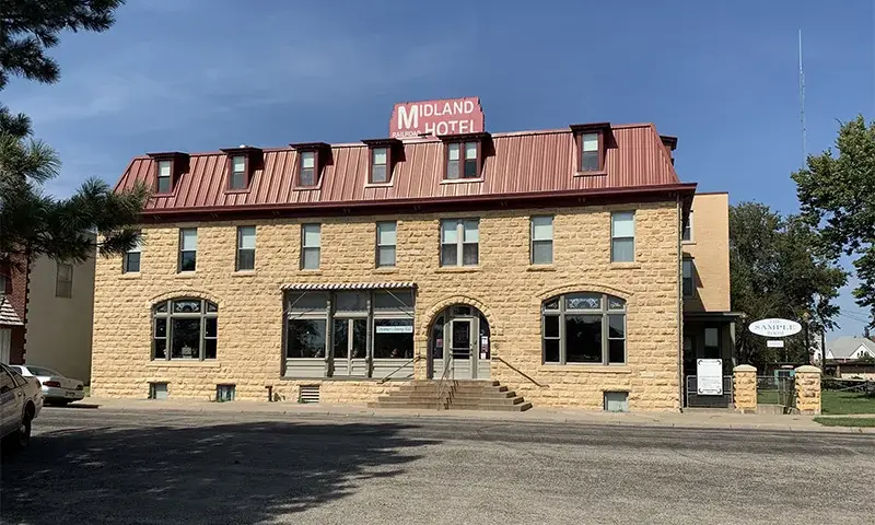 Co znaczy inn w nazwie hotelu? Odkryj jego znaczenie i historię