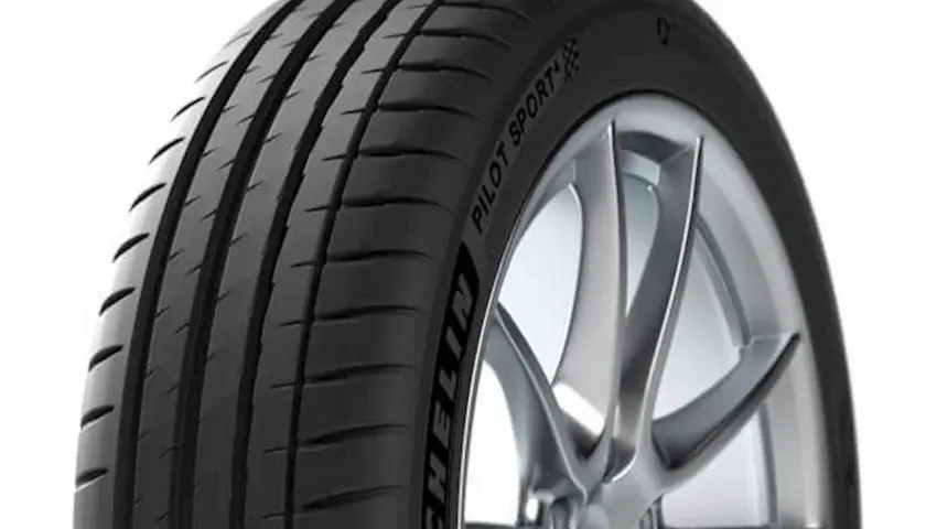 Opona Michelin Pilot Sport 4S 245/40 R18. Zastanawiasz się, jakie ciśnienie w oponach 245/40 r18?