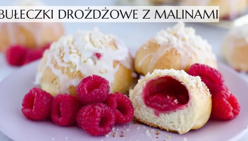 Placek drożdżowy z malinami: Słodki przysmak na lato