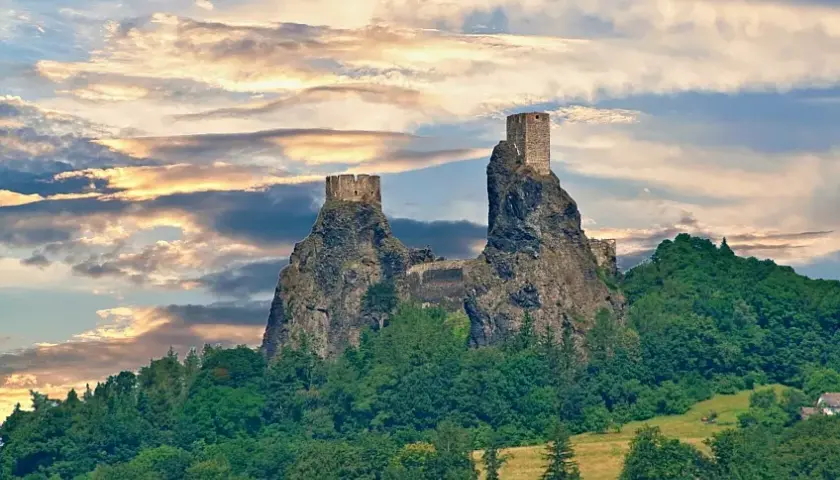 Co zobaczyć w Czechach? Najlepsze atrakcje i miejsca warte uwagi