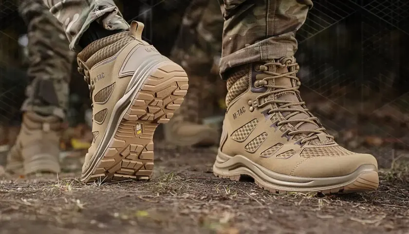 Wytrzymałe buty M-Tac, idealne na długie marsze w trudnym terenie. Solidna podeszwa i wygodne sznurowanie zapewniają komfort.