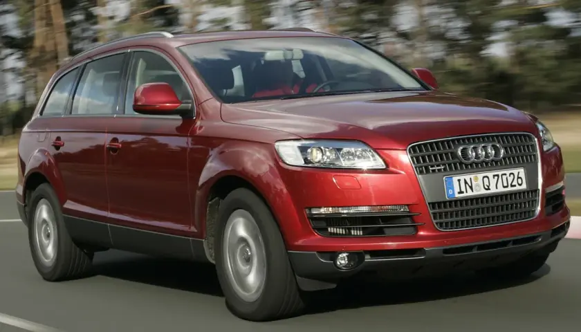 Audi Q7 cena: Od 40 tys. do 500 tys. co wpływa na koszt?