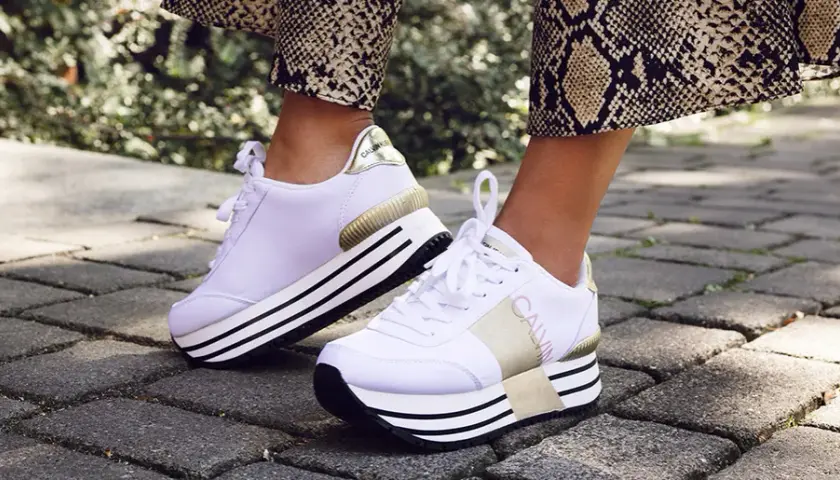 Modne buty sportowe: Trendy, modele, stylizacje. Wybierz idealne!