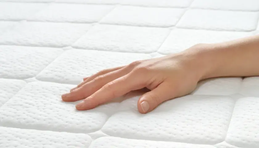 Materac kieszeniowy co to znaczy? Odkryj jego zalety i wady