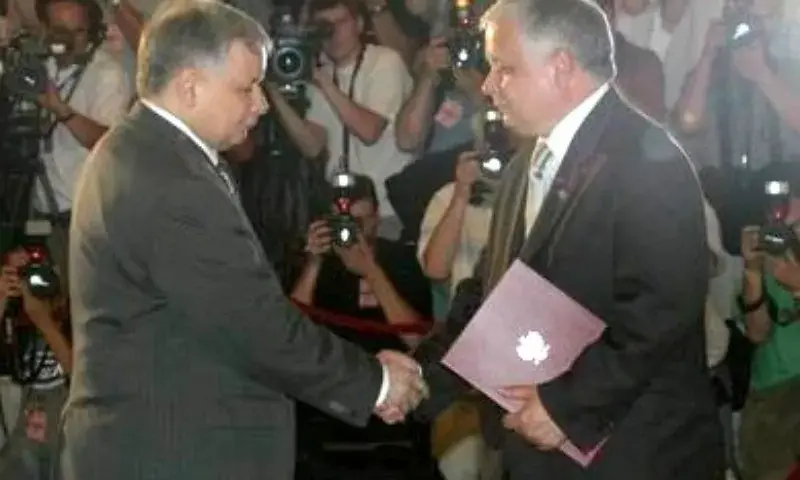 Kto był premierem za Lecha Kaczyńskiego? Odkryj nieznane fakty o rządach