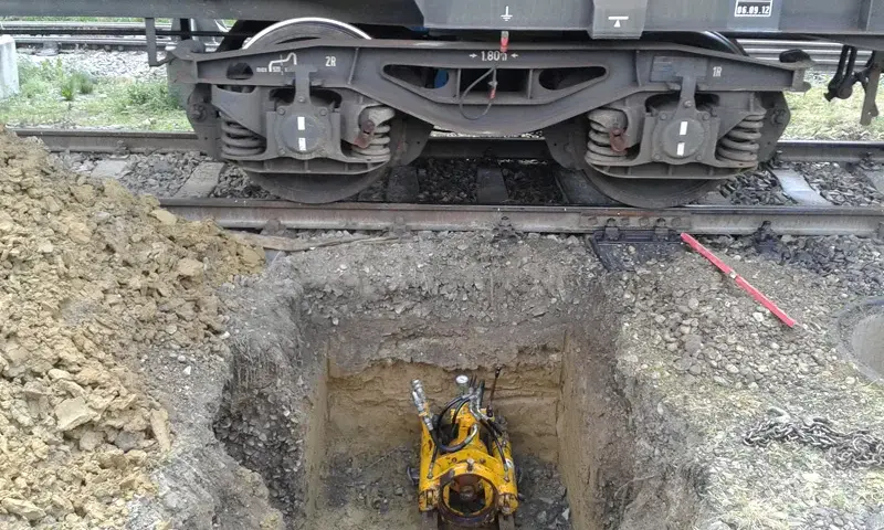Przewiert pod drogą: Szybka i ekologiczna metoda instalacji
