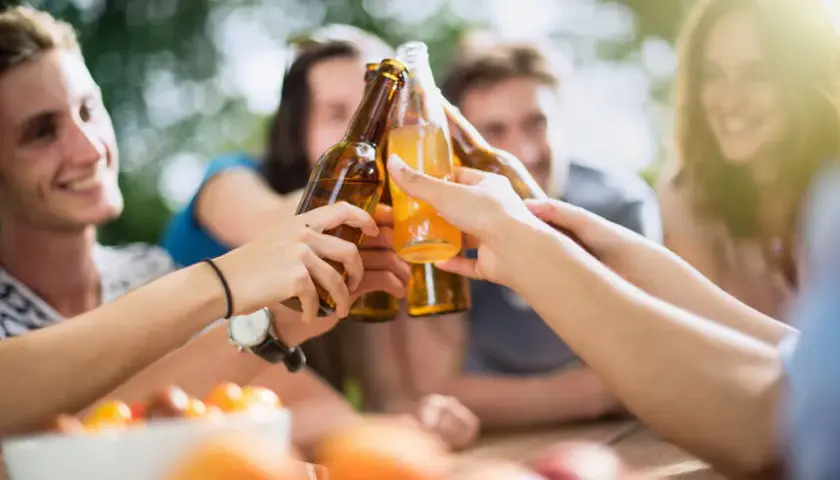 Ile alkoholu ma piwo bezalkoholowe? Zaskakujące fakty o jego zawartości