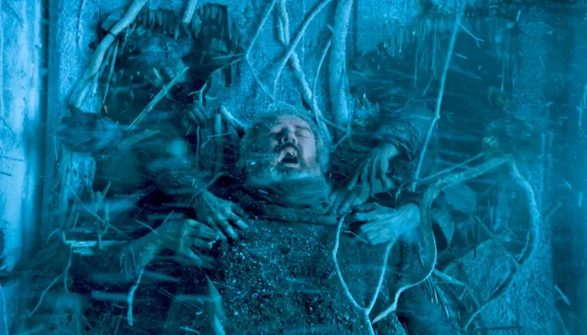 Hodor z "Gry o Tron" w mroźnym uścisku, jego krzyk zamarza w lodzie.