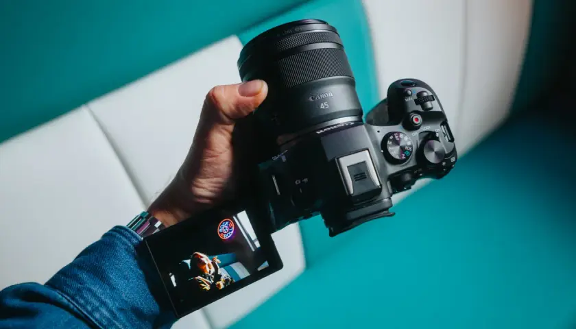 Lustrzanka Canon 2026: Czy warto kupić? Modele, ceny, porady
