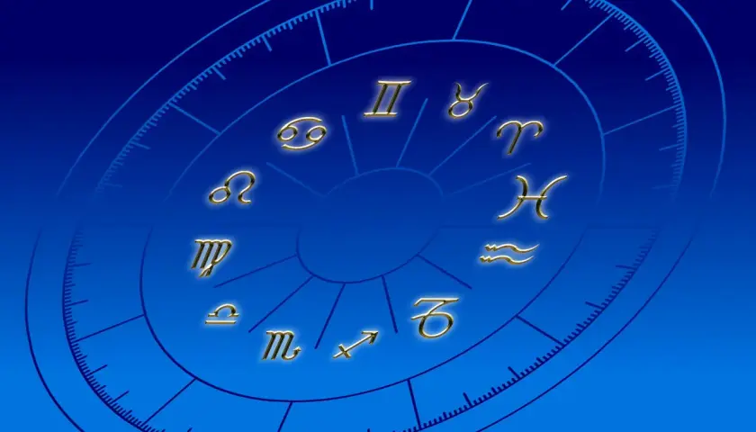 Złote symbole zodiaku na tle gradientowego błękitu. Baran, Byk, Bliźnięta, Rak, Lew, Panna, Waga, Skorpion, Strzelec, Koziorożec, Wodnik, Ryby. 28 marca znak zodiaku to Baran.