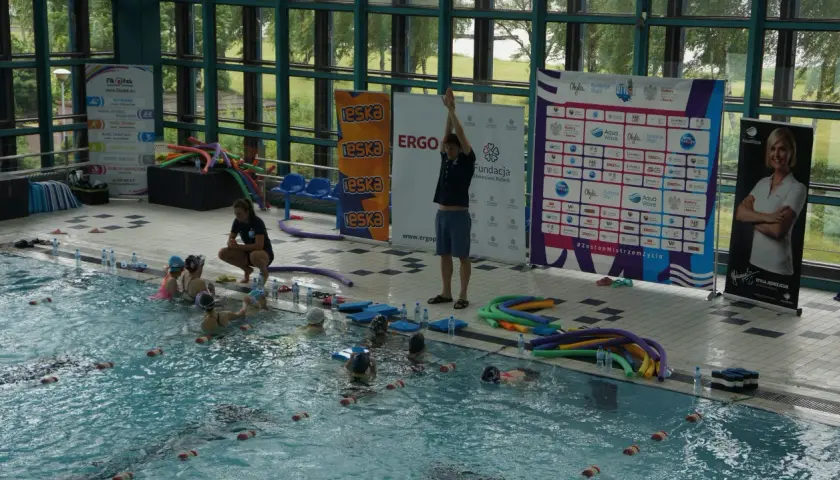 Basen Elektrownia Rybnik: Ruda vs Fundacja? Wybierz idealny dla siebie