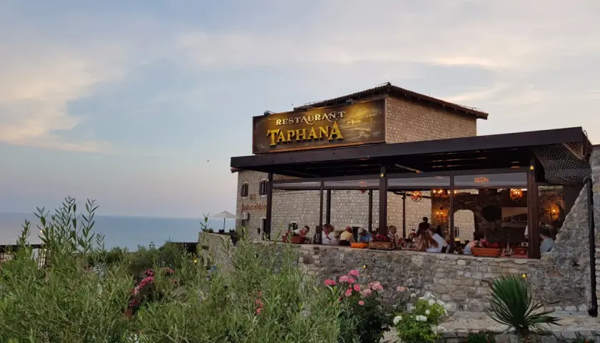Ulcinj gdzie zjeść - odkryj najlepsze restauracje i smaki tego regionu