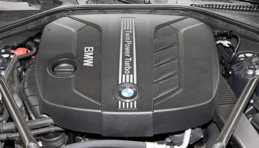 BMW F10: jak wybrać idealny silnik? Porównanie i opinie